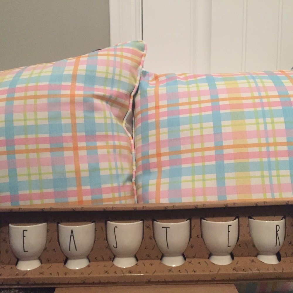 Rae Dunn Easter Egg Holder